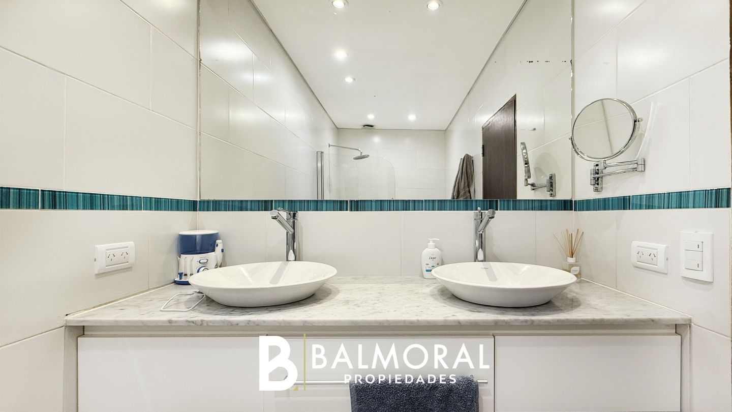 VENTA DE CASA EN Pinamar - Centro - 18