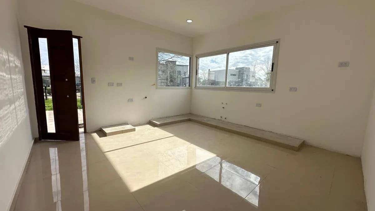 VENTA DE CASA EN Presidente Perón - Santo Domingo - 13