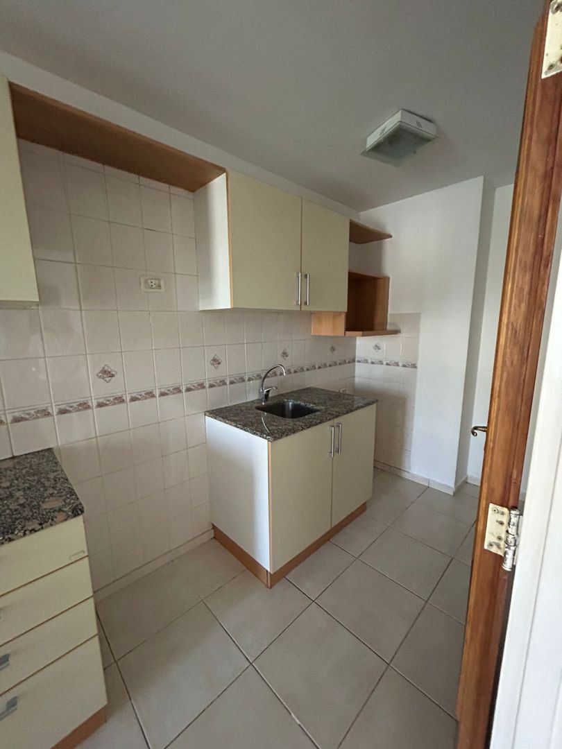ALQUILER DE DEPARTAMENTO EN Neuquén - centro - 5