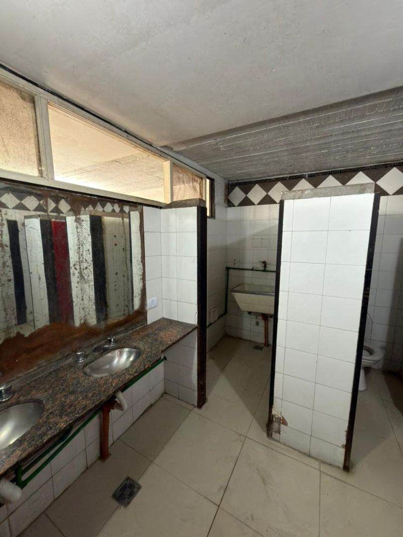 VENTA DE GALPON EN General San Martín - Villa Lynch - 41