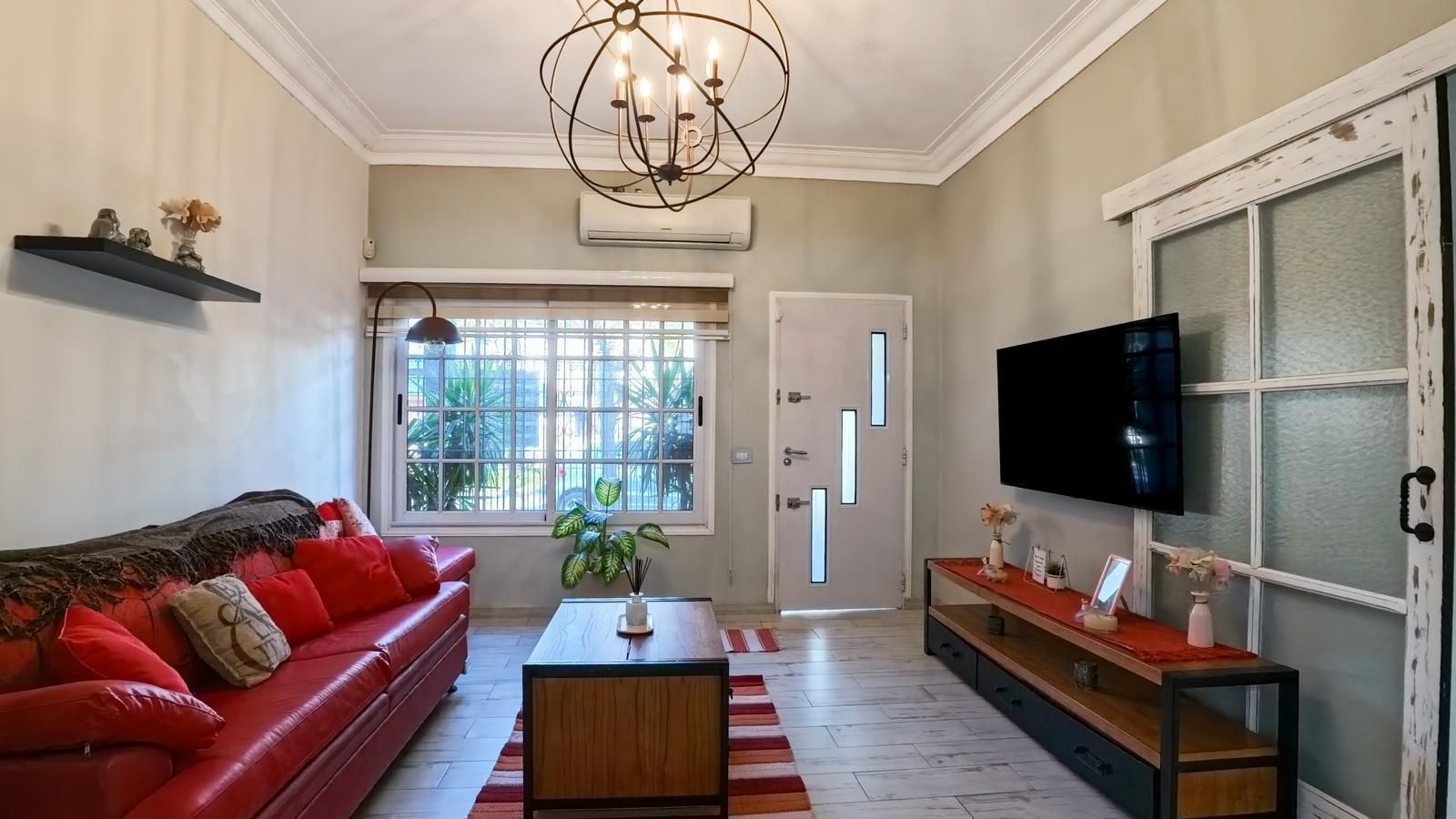 Casa en Venta en Moron, G.B.A. Zona Oeste