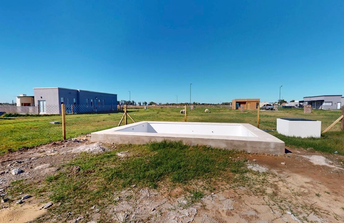 VENTA DE CASA EN Ezeiza - Laguna Azul - 39