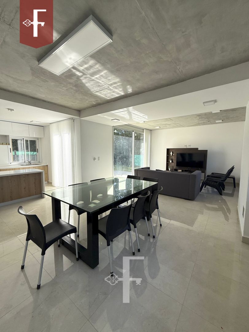 ALQUILER DE CASA EN La Florida - RIFUGIO NEL LAGO — foto 3