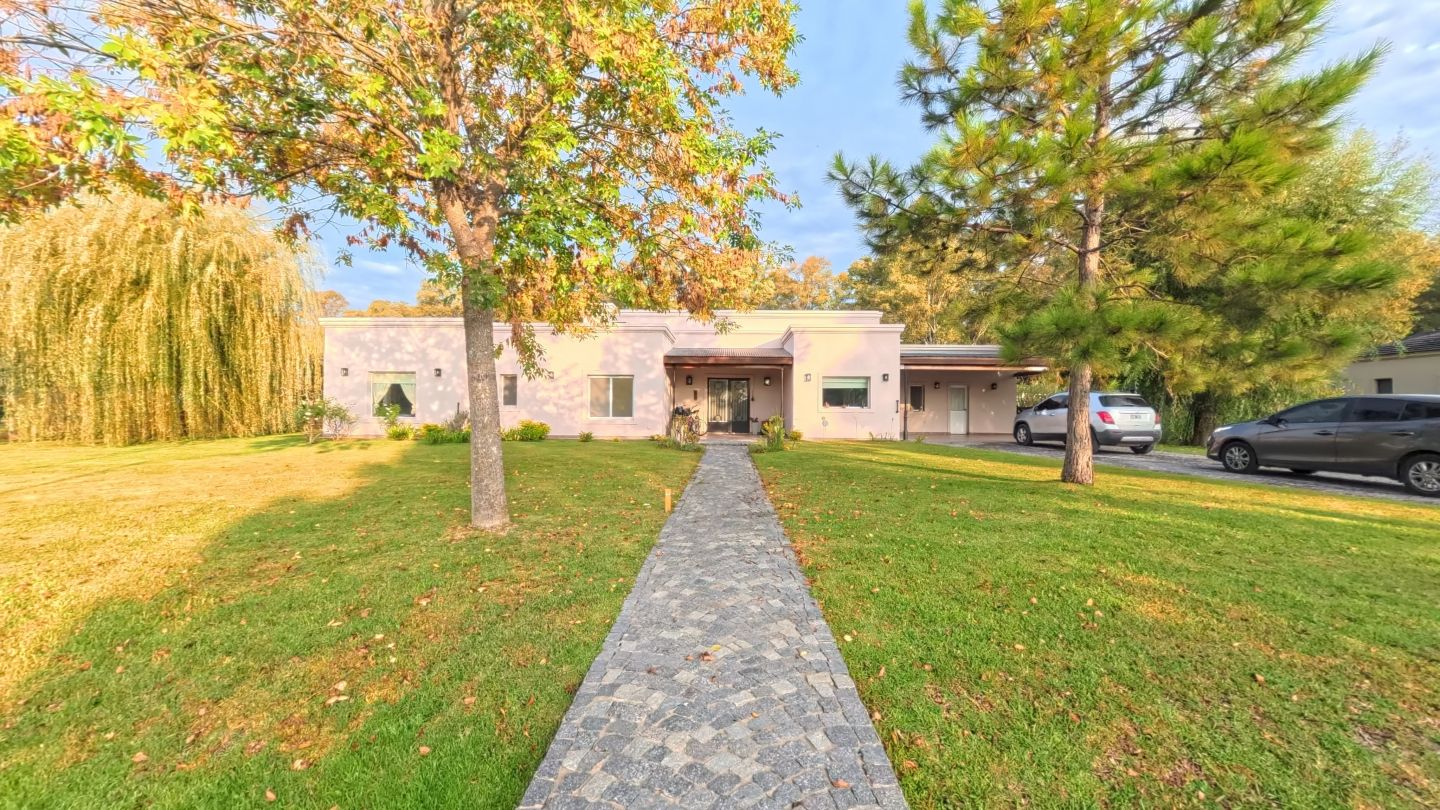 Casa EN VENTA