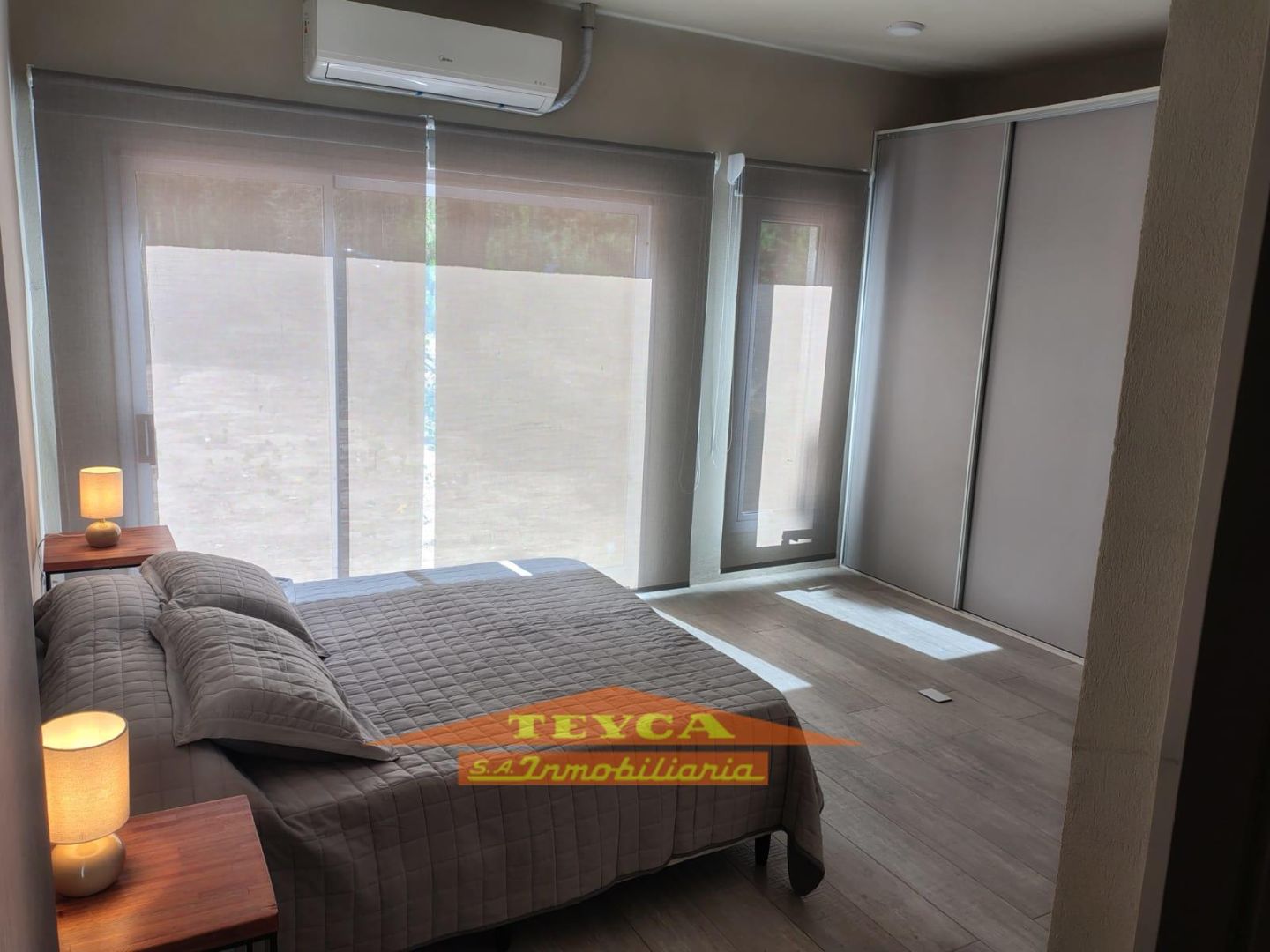 Casa en venta  5 ambientes