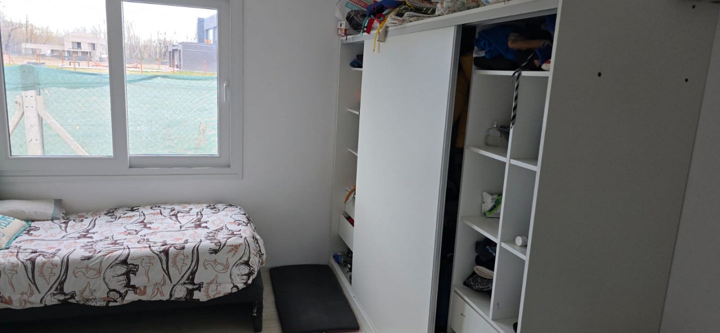 VENTA DE CASA EN Plottier - Los Canales - 43