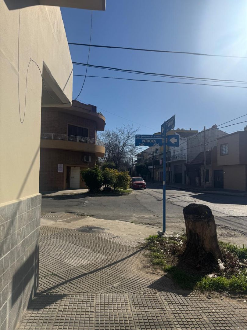 VENTA DE LOCAL EN Tres de Febrero - Santos Lugares - 32