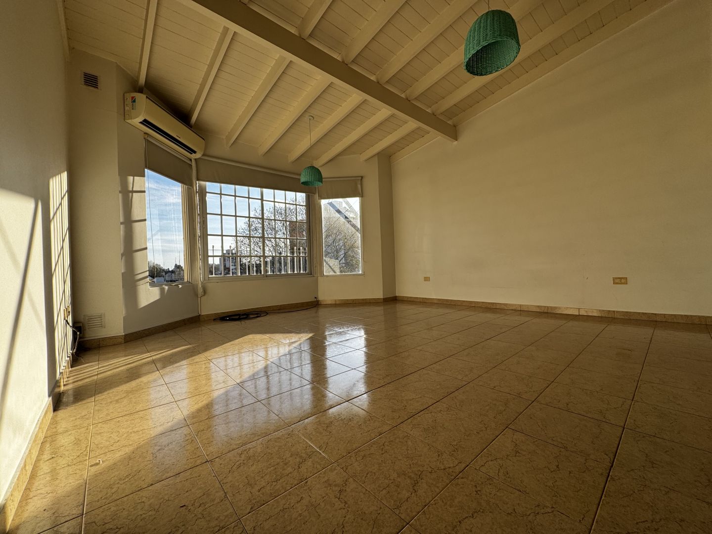 Departamento en Alquiler en Tres de Febrero, G.B.A. Zona Oeste
