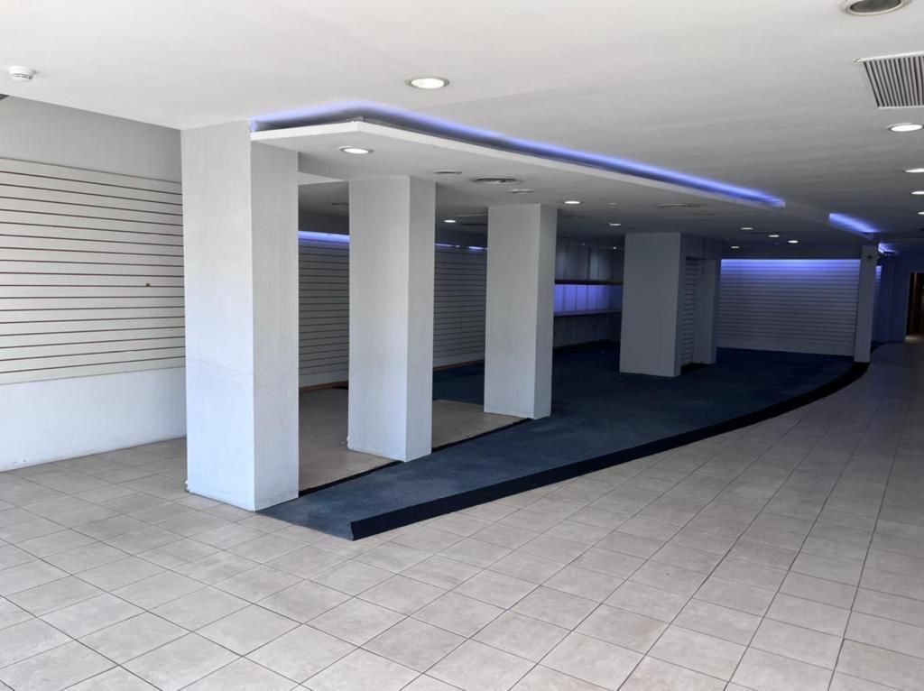 Local Comercial en Venta en Lomas de Zamora, G.B.A. Zona Sur