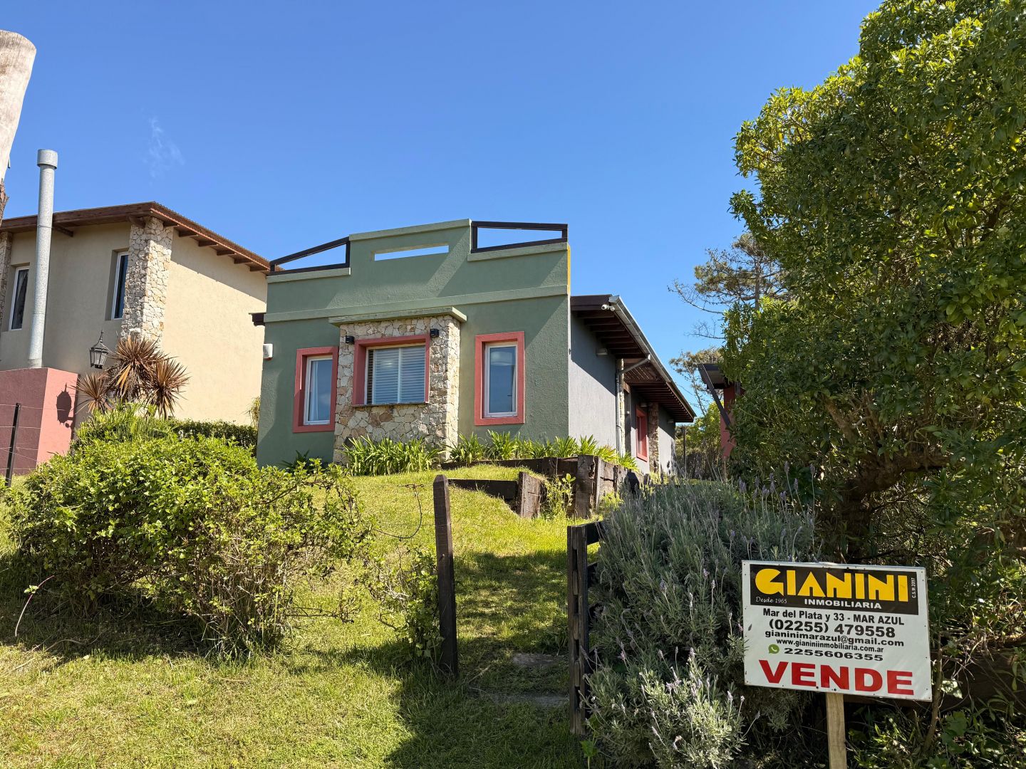 Casa en venta y alq. temporario 3 ambientes