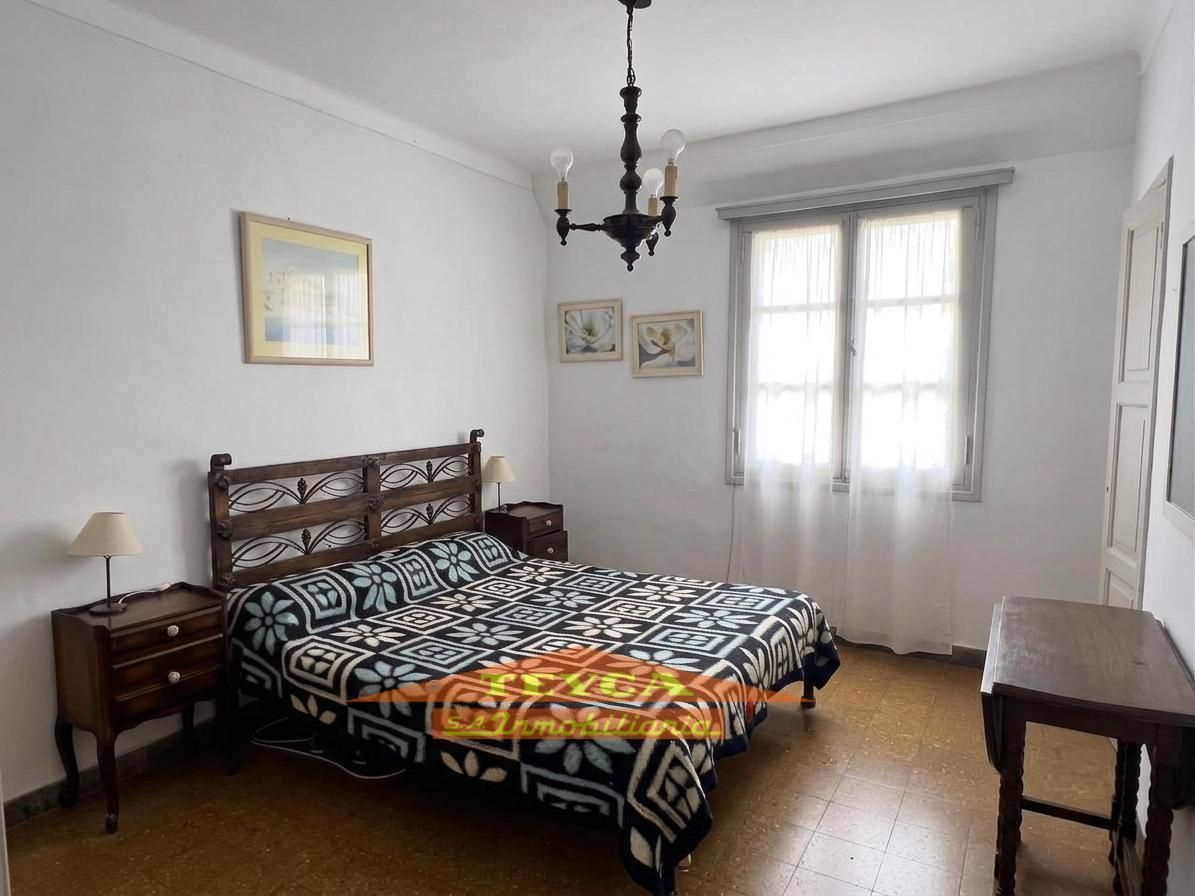 Casa en venta Centro 5 ambientes