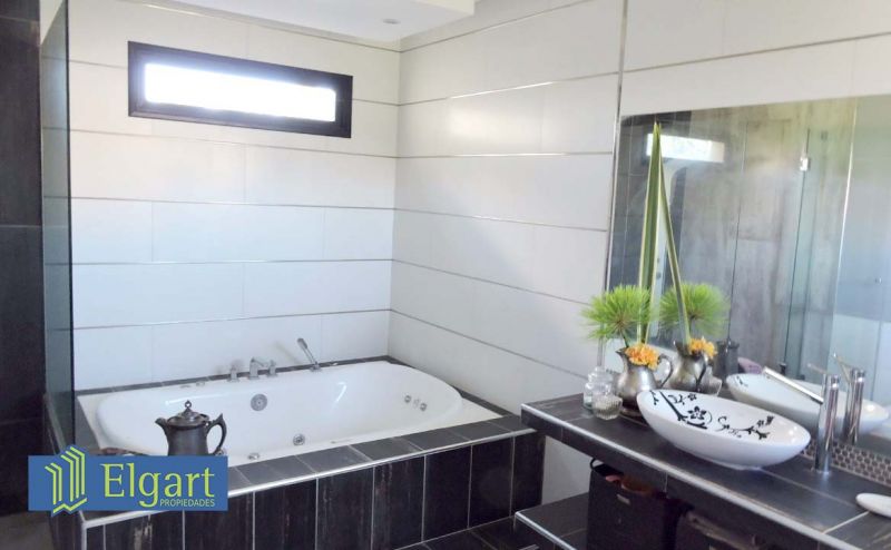 VENTA DE CASA EN Tafí Viejo - Loma Linda - 11
