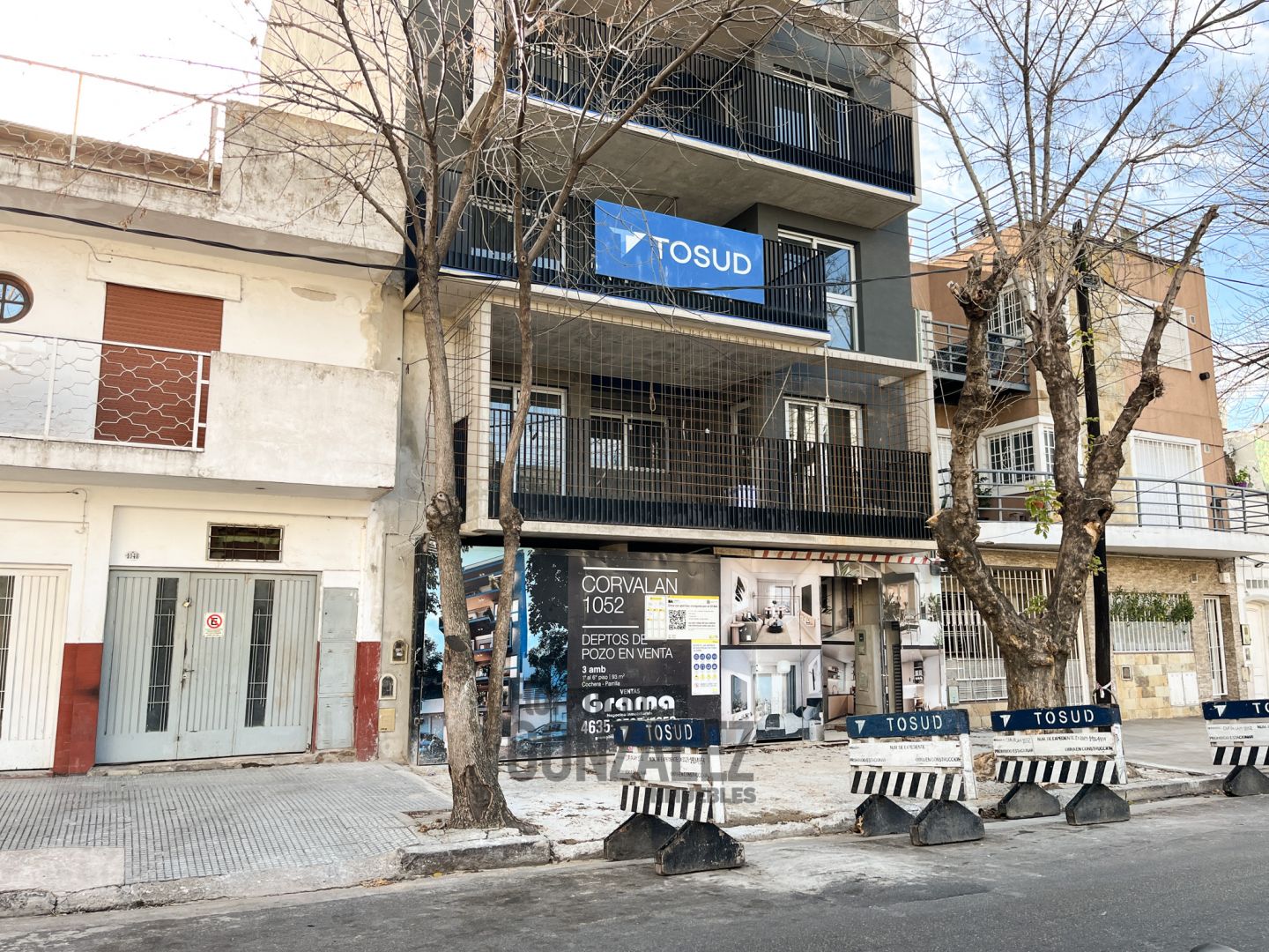 CORVALAN 1052 - Edificio en Mataderos 