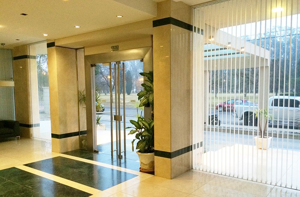 Arte I - Residencias en Altura - Edificio en ALMIRANTE BROW 1H H