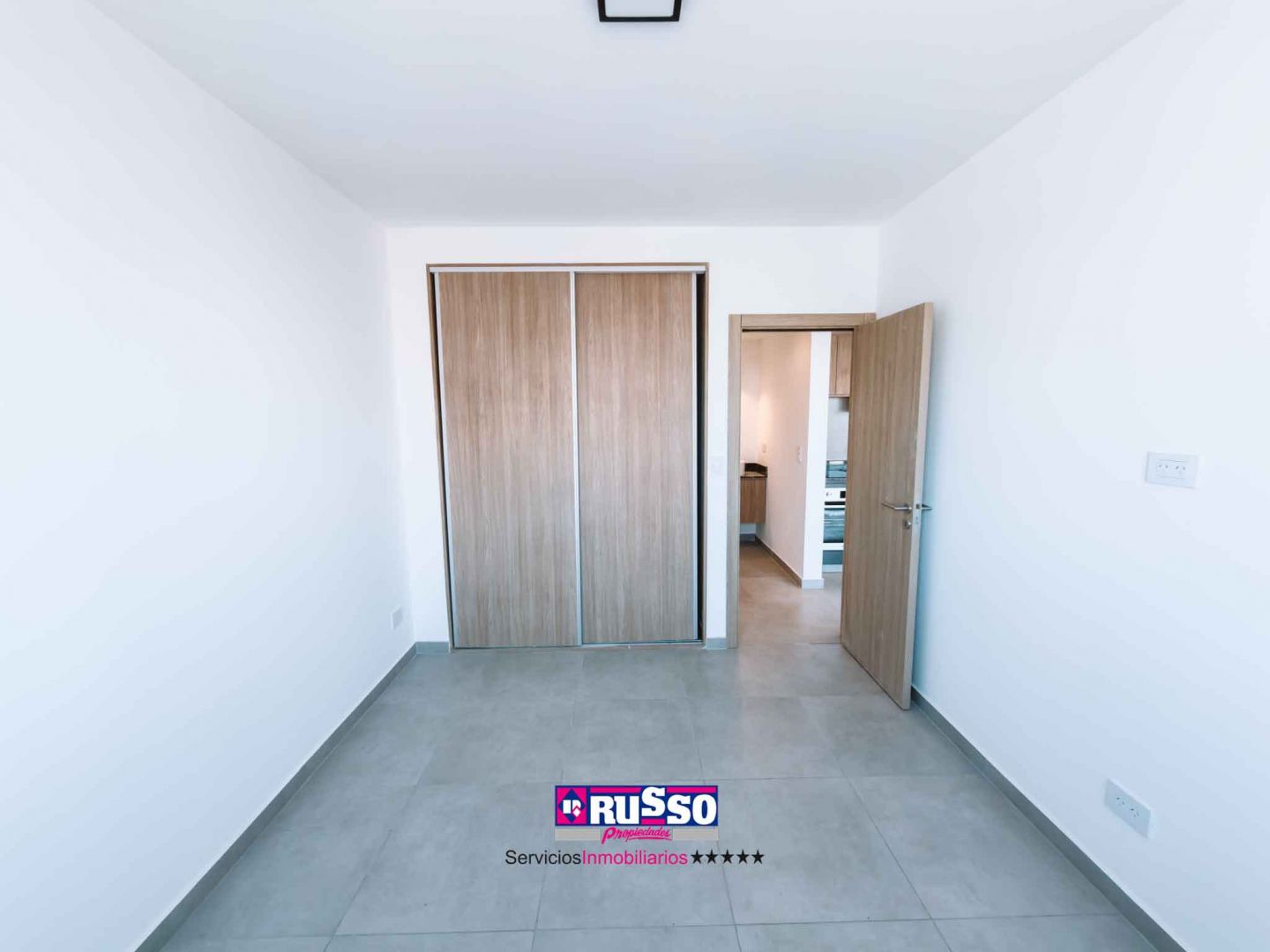 EIZAGUIRRE 2735 - miniatura 8