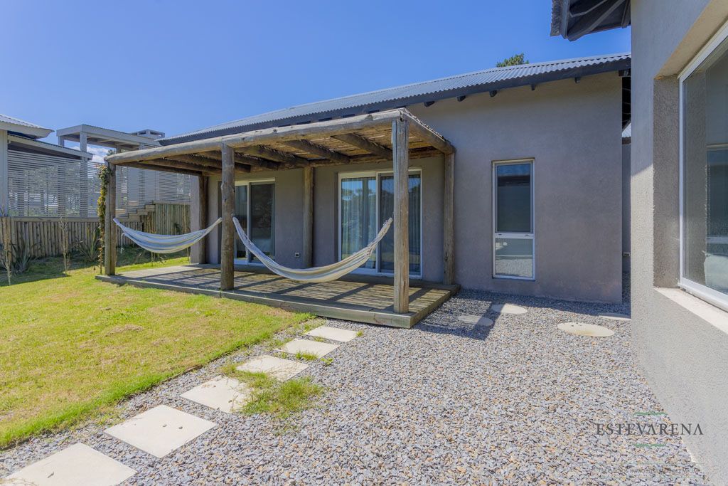 Casa EN VENTA Y ALQUILER