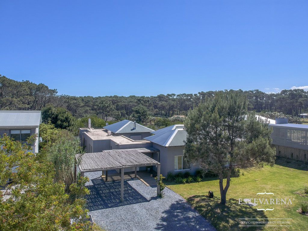 Casa EN VENTA Y ALQUILER