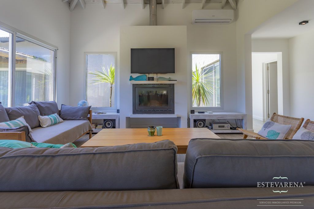 Casa EN VENTA Y ALQUILER