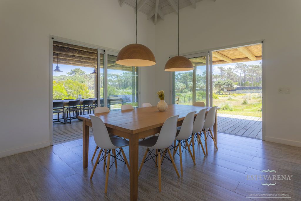 Casa EN VENTA Y ALQUILER