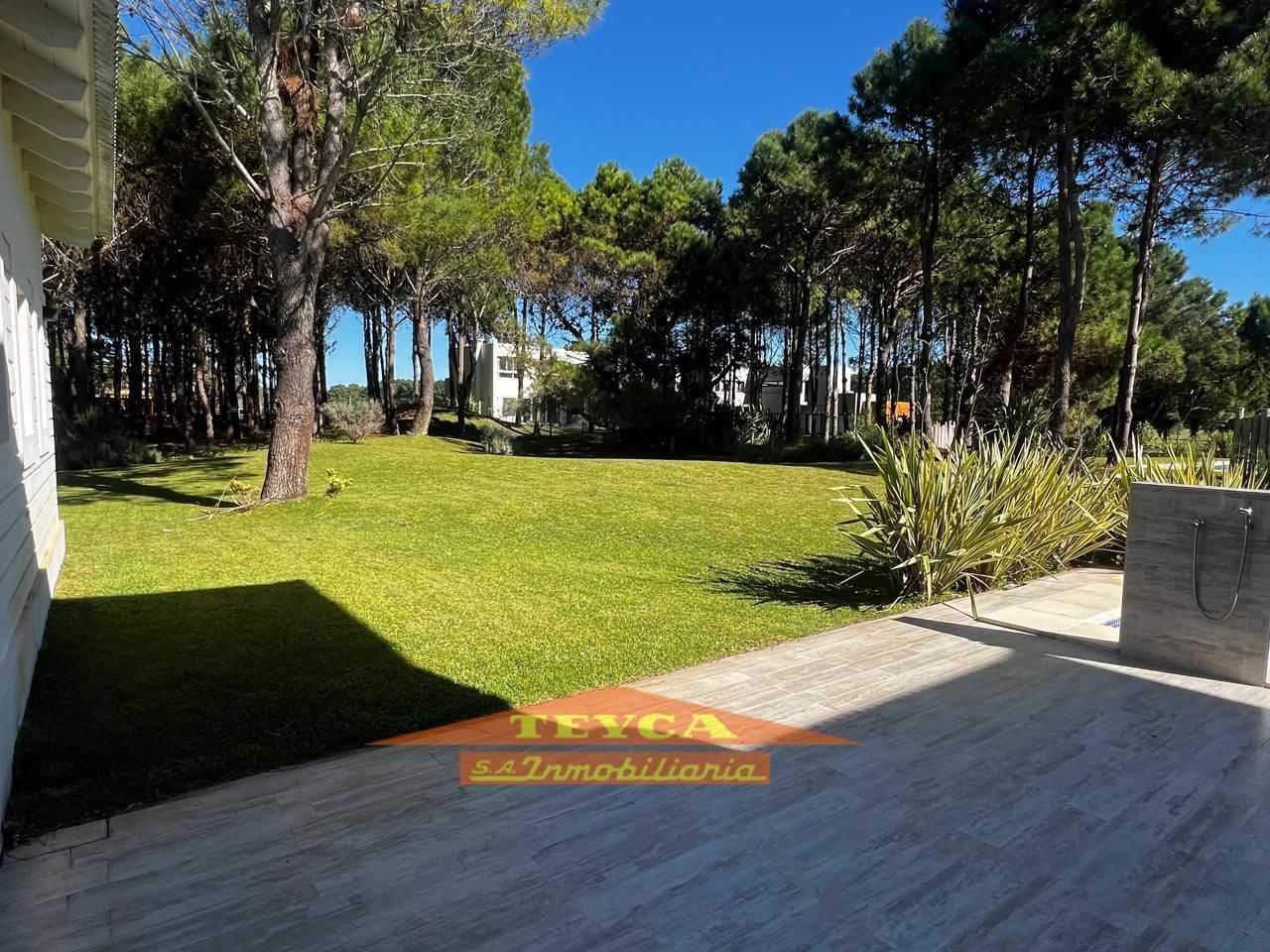 Casa en venta La Herradura 5 ambientes