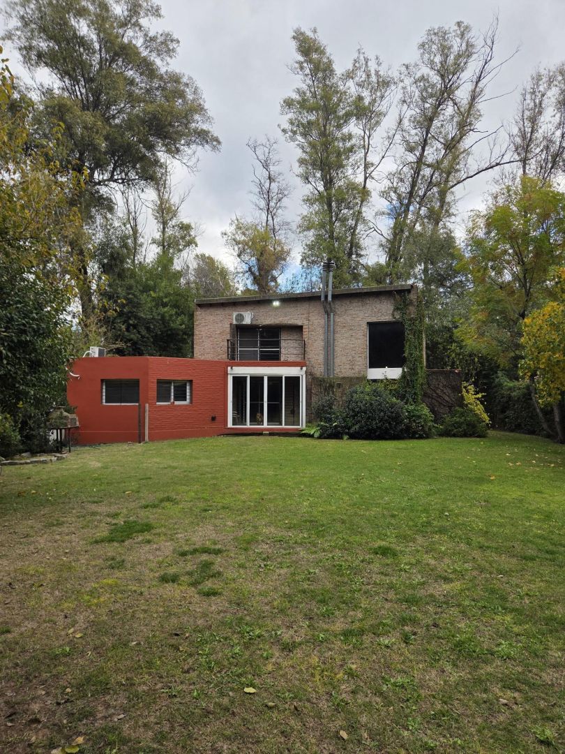 Casa en Alquiler en Ituzaingo, G.B.A. Zona Oeste
