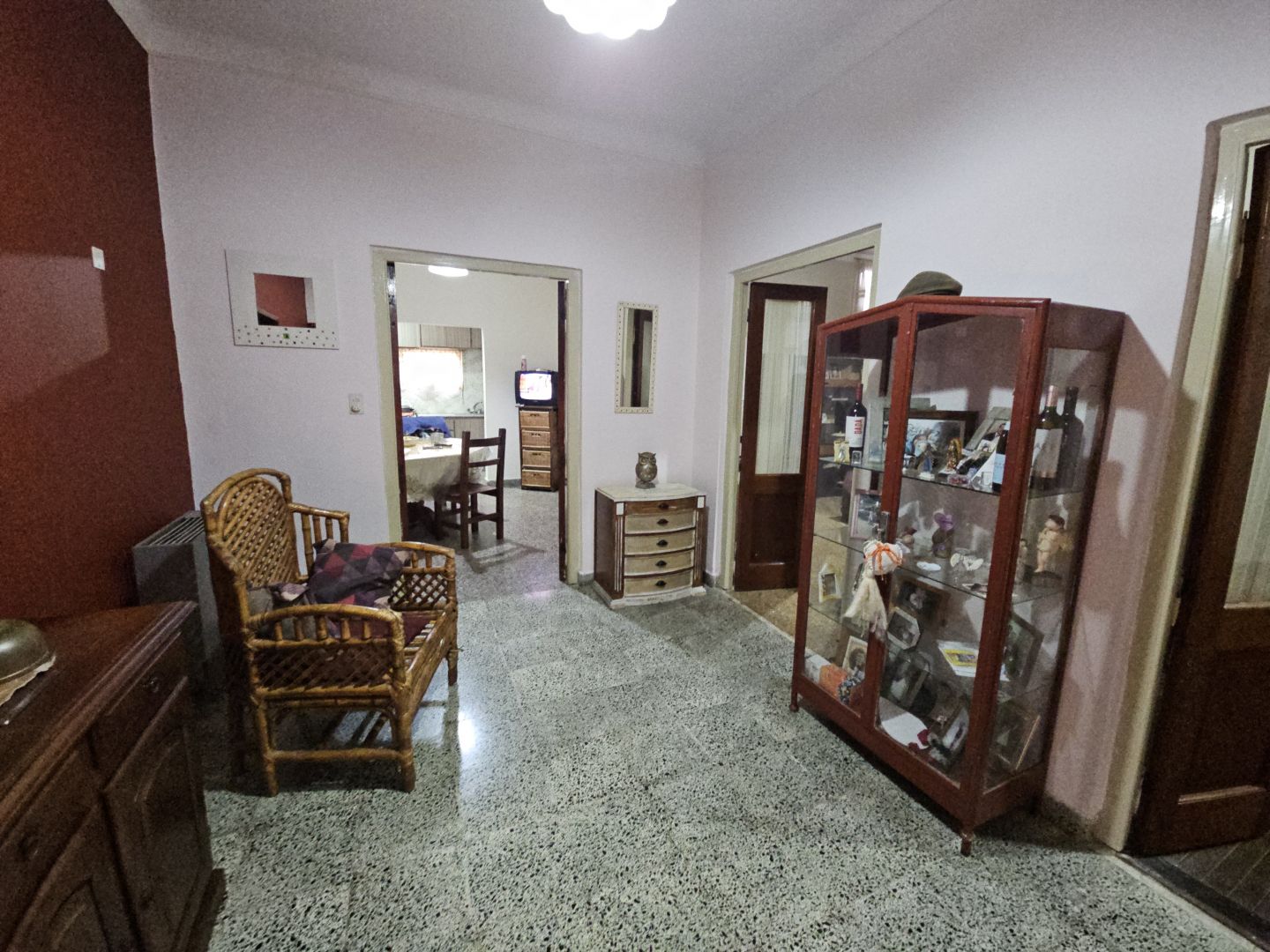 Casa 3 hab, 196m² con local — Centro
