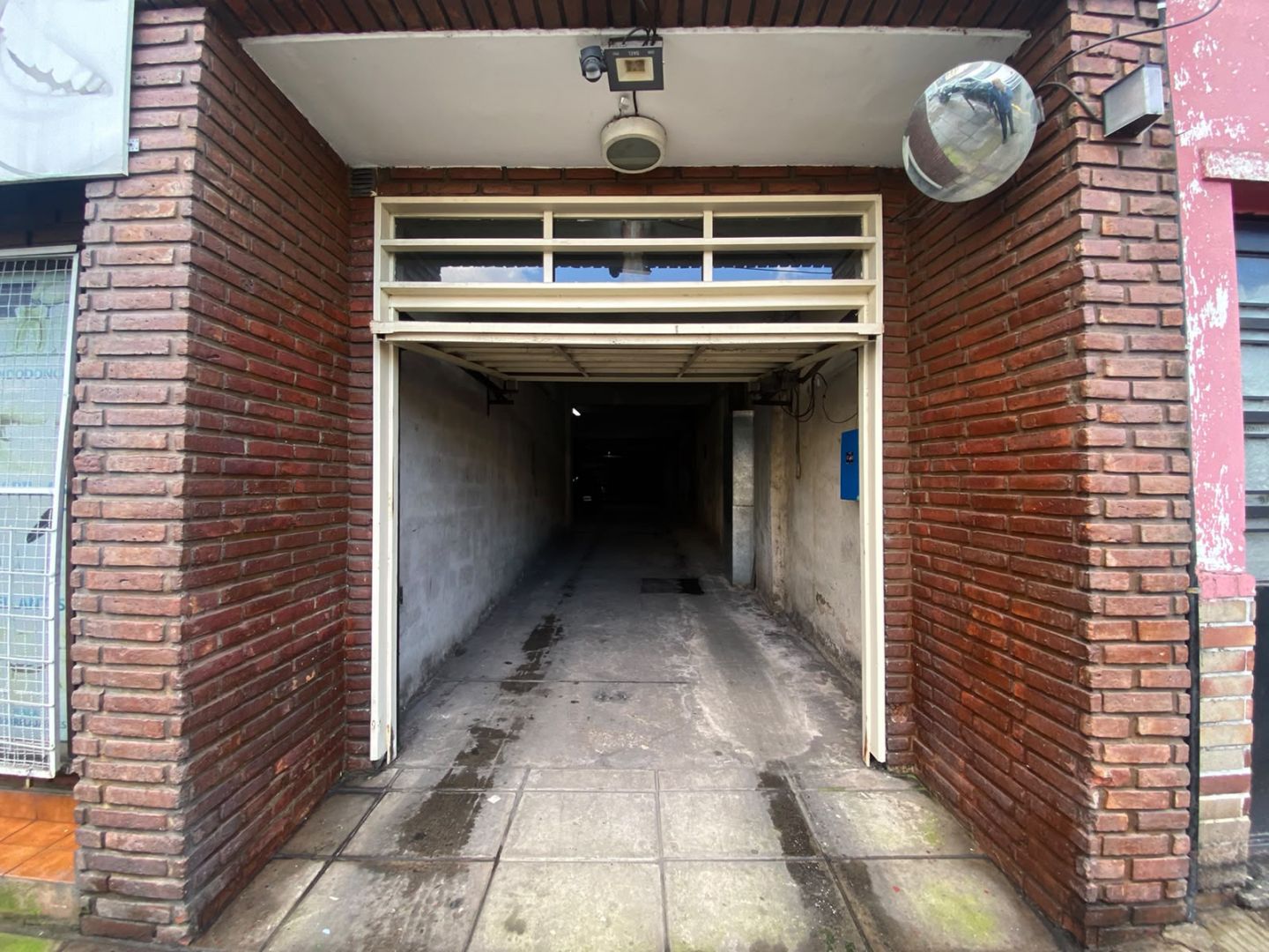 Cochera en Av. Maipu 3800