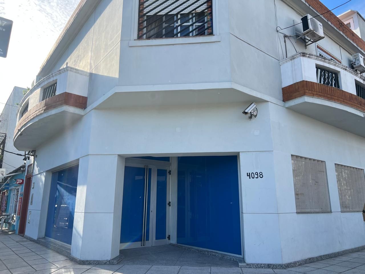 VENTA DE LOCAL EN General San Martín - Villa Lynch - 38