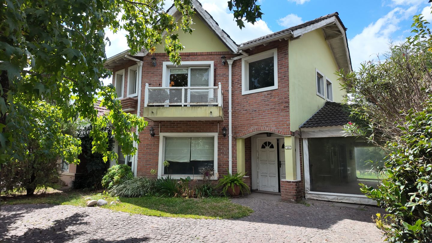 Casa EN VENTA
