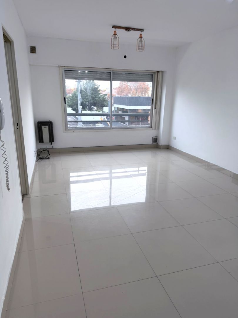 Departamento en Alquiler en General San Martin, G.B.A. Zona Norte