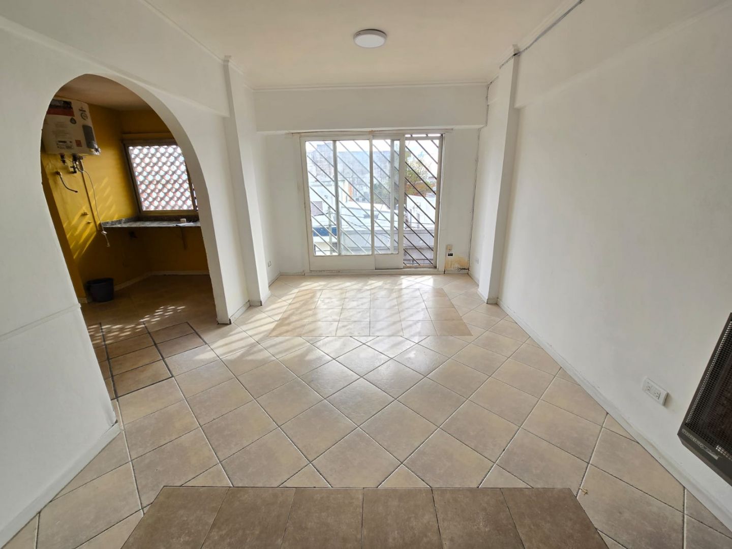 Departamento en alquiler Caseros 3 ambientes