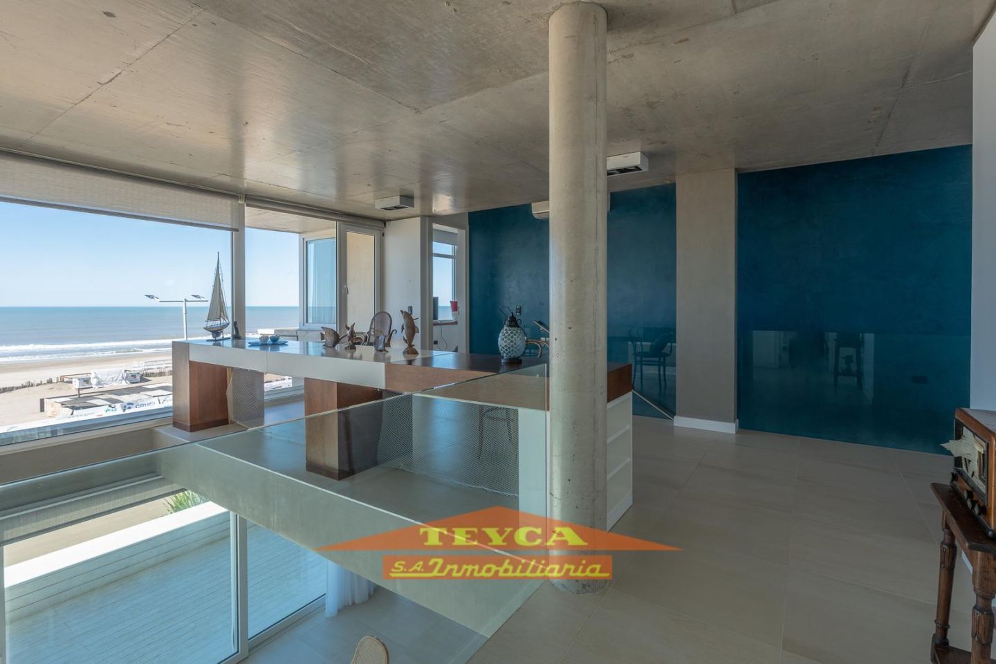 Casa en venta  6 ambientes