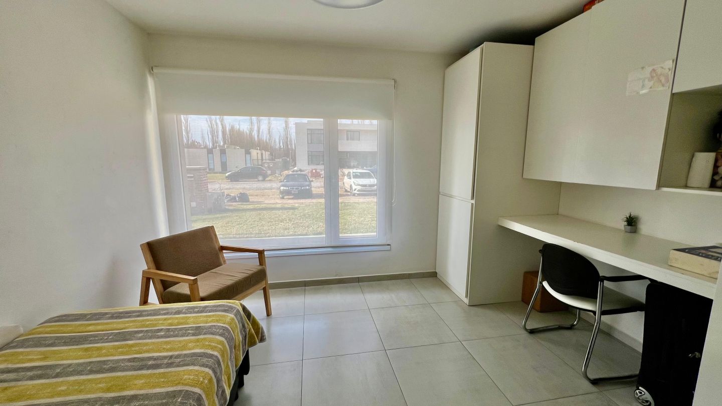 Casa en Alquiler en Neuquen, Neuquen