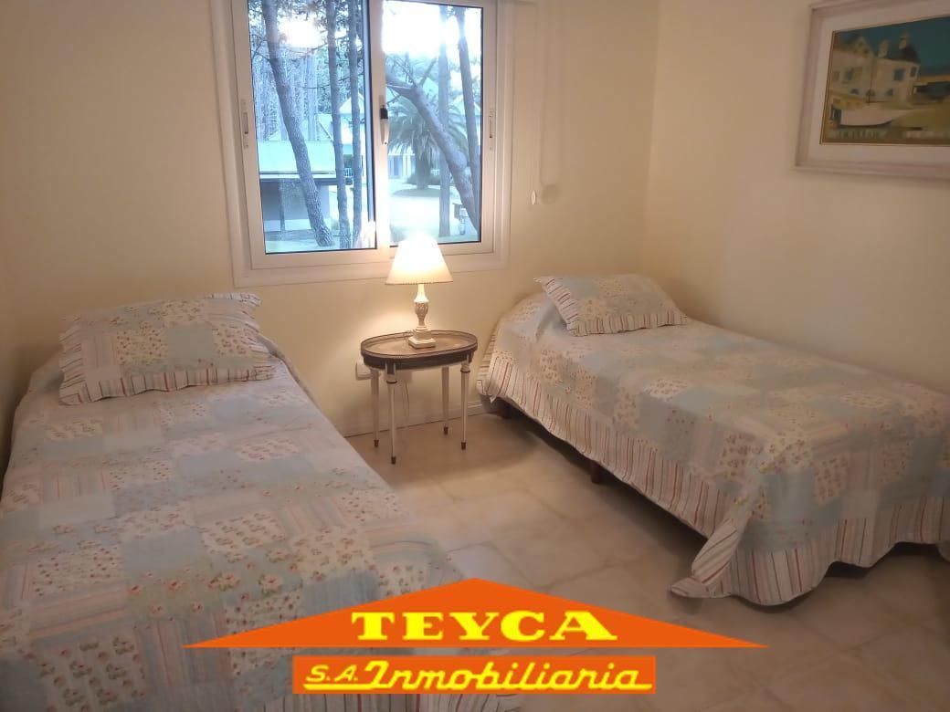 Casa en venta Pinamar Chico 5 ambientes