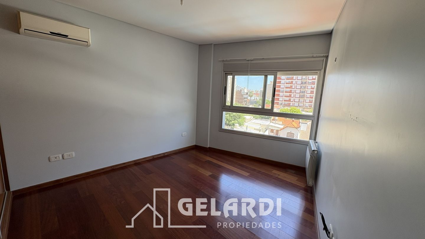VENTA DE DEPARTAMENTO EN Bahía Blanca - Centro - 31