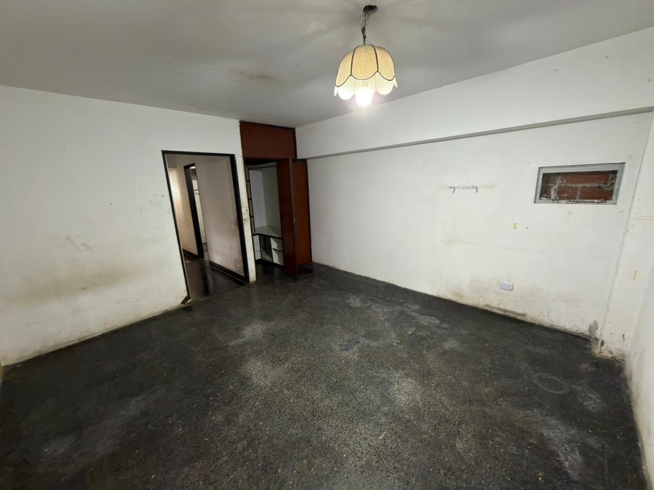 VENTA DE GALPON EN General San Martín - Villa Lynch - 39