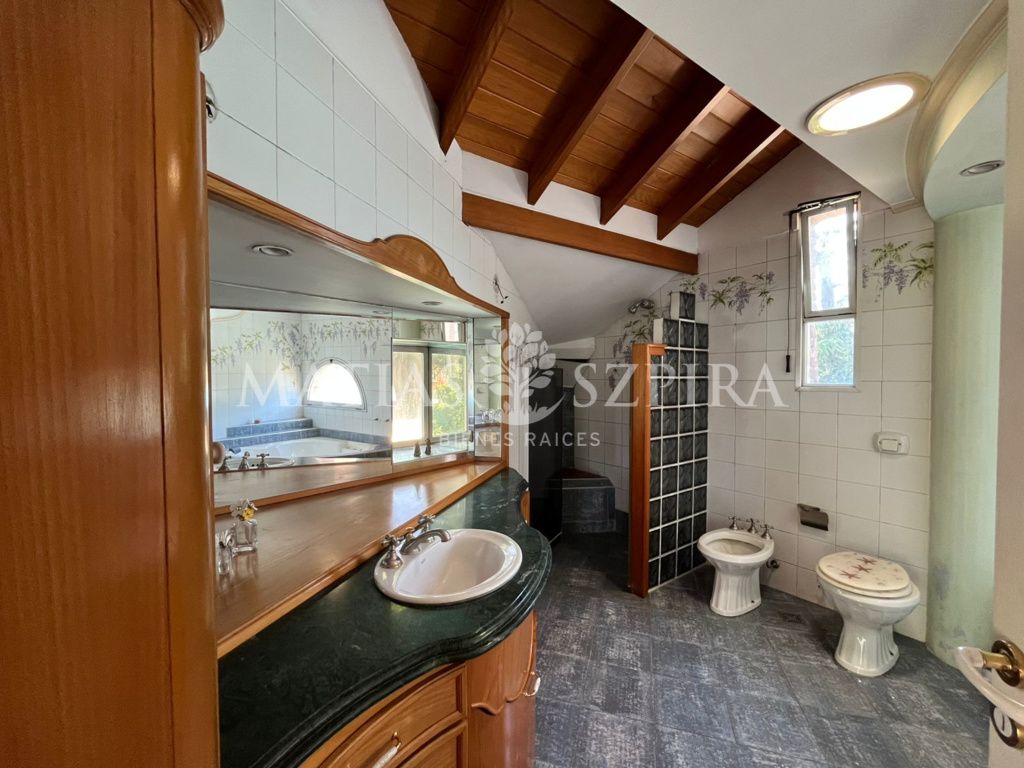 ALQUILER DE CASA EN Ituzaingó - Villa Udaondo - 37