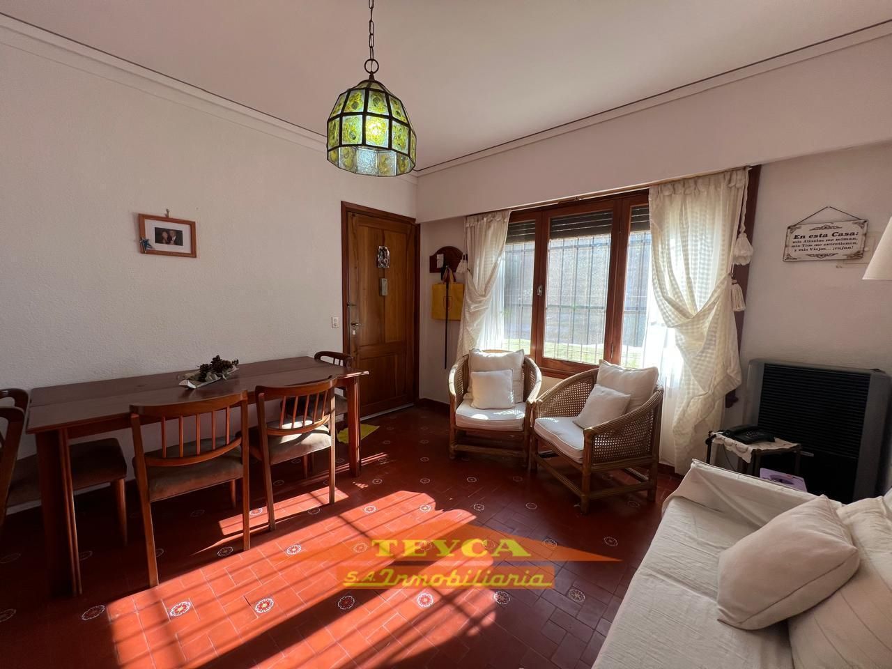 Casa en venta Centro 3 ambientes