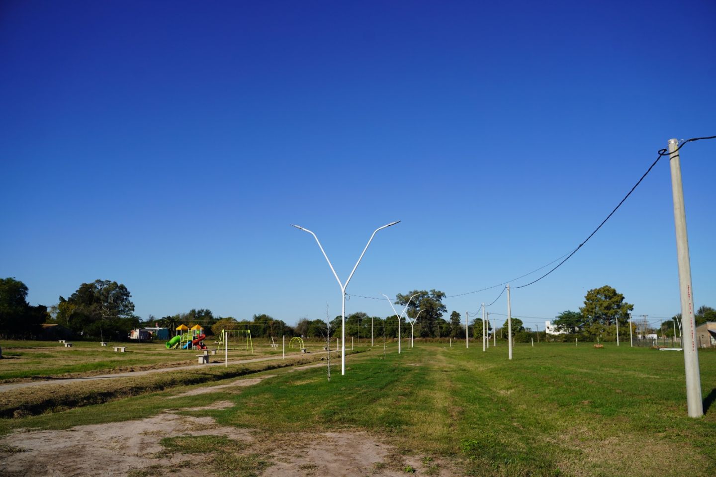 Terreno en Grütly · foto 4