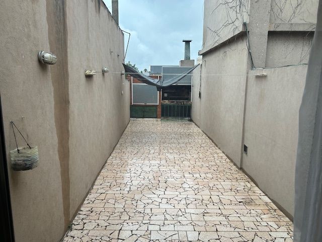 ALQUILER DE DEPARTAMENTO EN Lanús - Remedios de Escalada - 4
