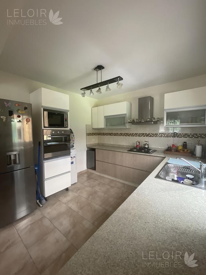 Casa en Venta en Ituzaingo, G.B.A. Zona Oeste