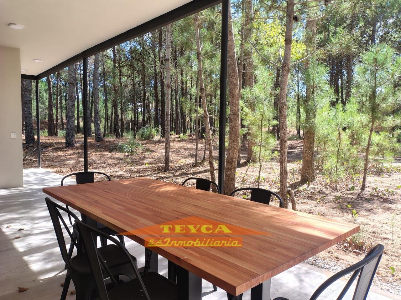 Casa en venta  5 ambientes