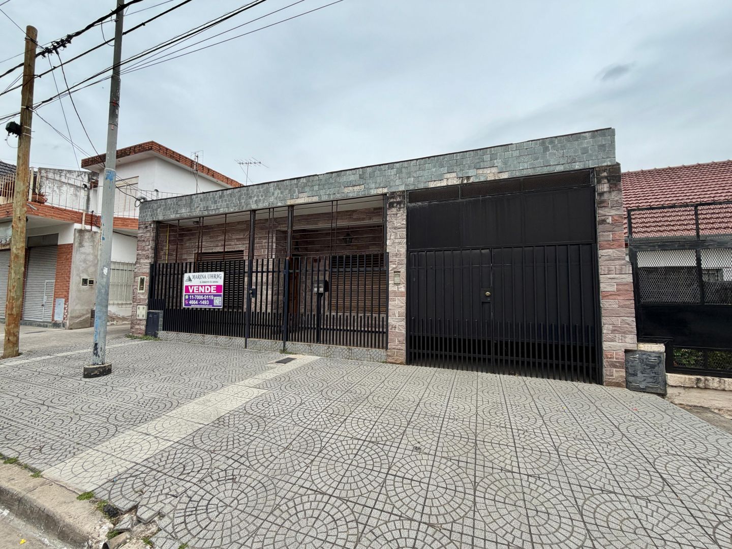Casa en Peluffo 800