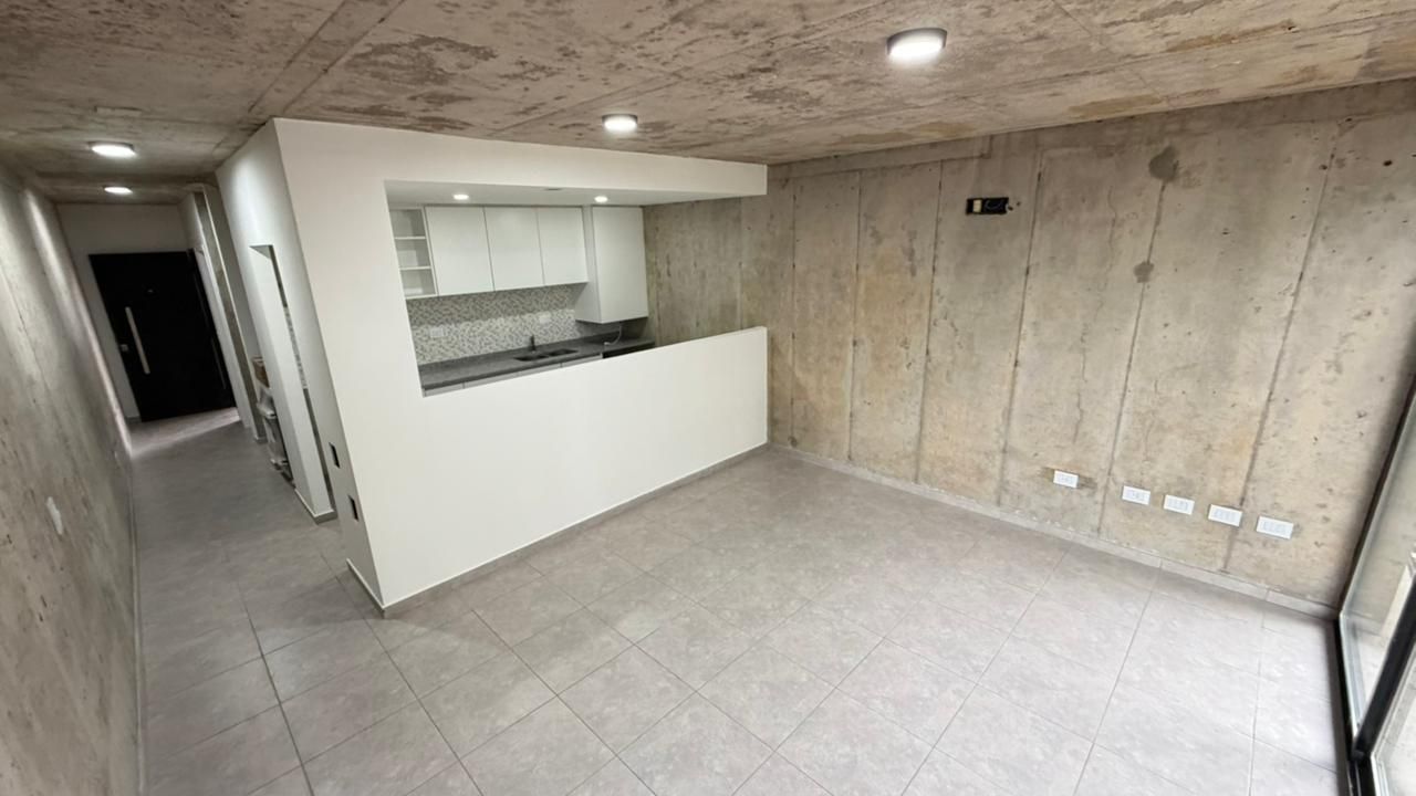 ALQUILER DE CASA EN José C Paz - 6