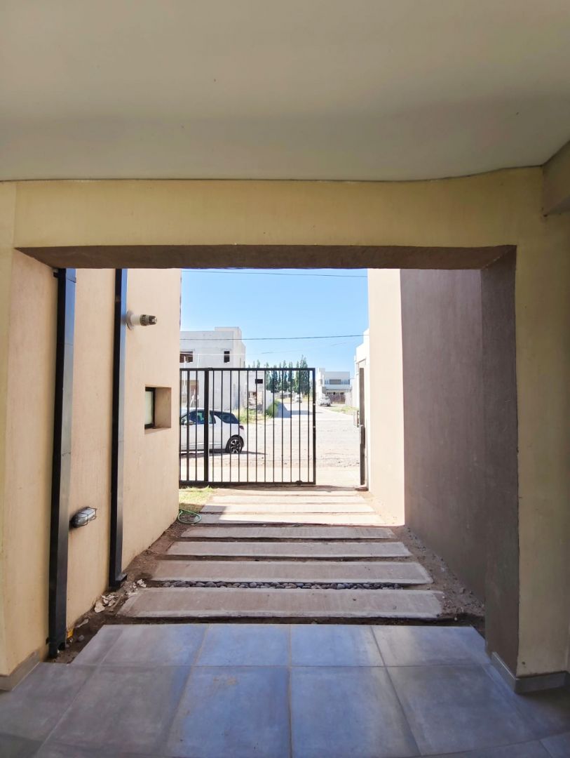 ALQUILER DE CASA EN Neuquén - Confluencia - 27