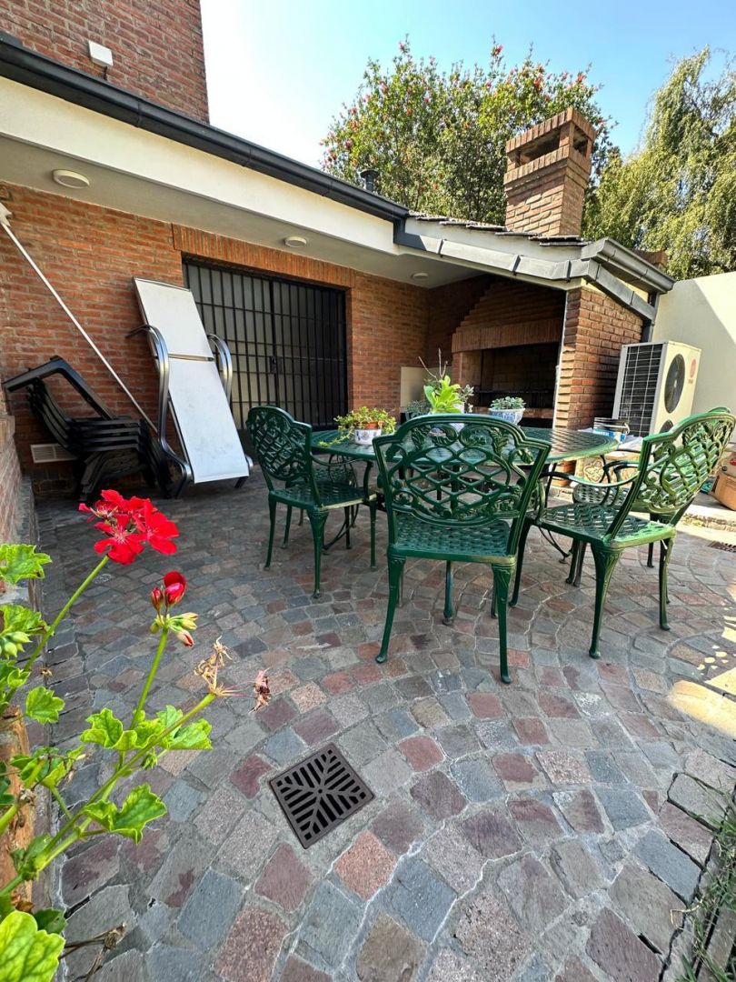 VENTA DE CASA EN castelar - Castelar - 37