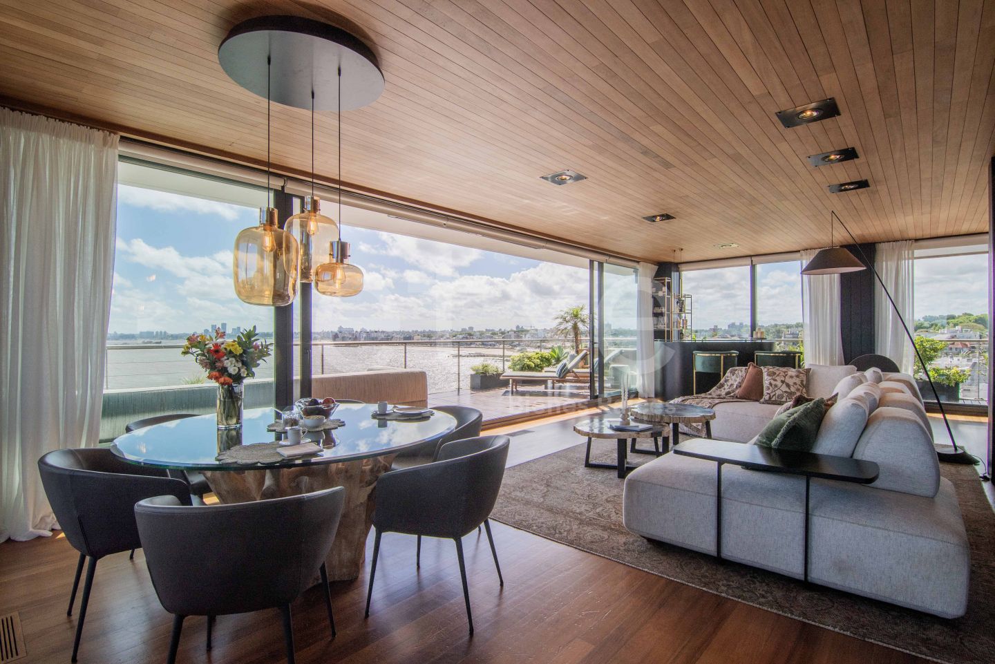 Apartamento en Punta Gorda 4 dormitorios