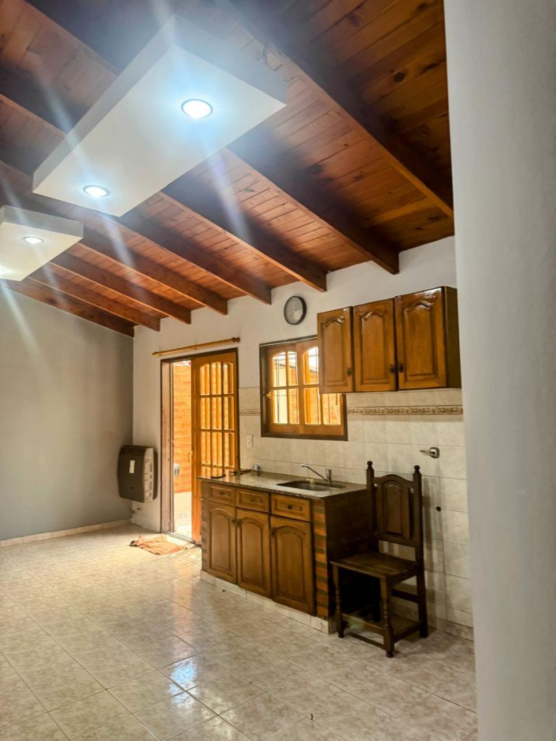 ALQUILER DE CASA EN Cipolletti - 3
