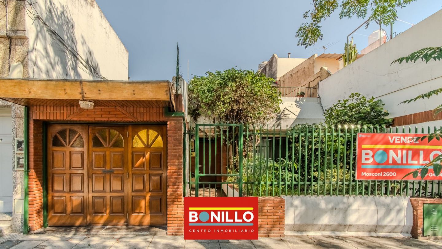 Casa 5 ambientes venta Agronomía