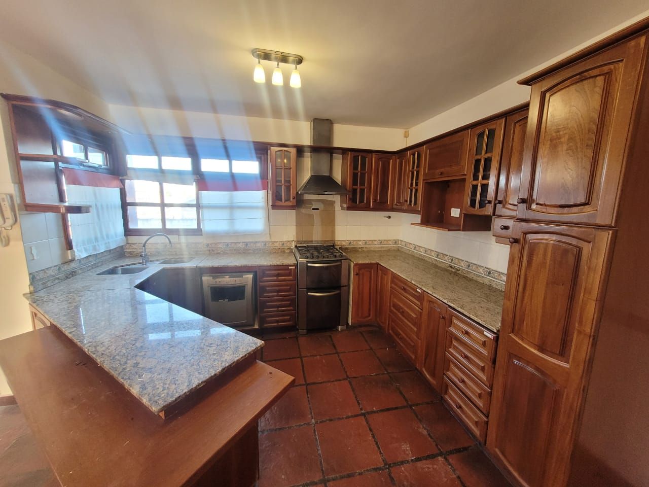 Casa EN ALQUILER